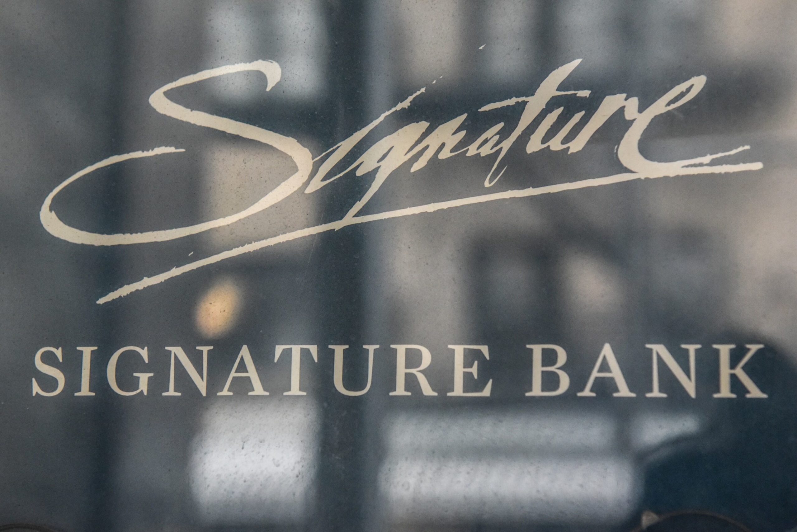 Signature Seized By Regulators As Pain Spreads From SVB’s Fall